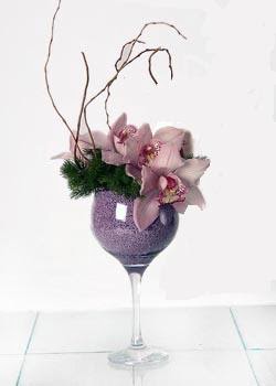  Ankara Barbaros mah ubuk online iek gnderme sipari  cam ierisinde 3 adet kandil orkide